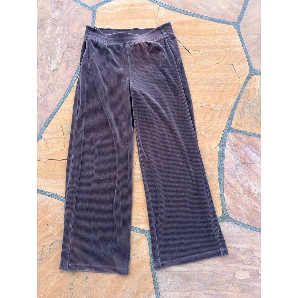 Lululemon Size 10 Scuba Mid-Rise Wide-Leg Pant Velvet Cord Espresso W5fres Bz